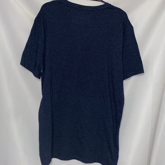 Columbia Bundle of 2 MENS size 2XL Blue  SHIRT Burgundy shirt Short Sleeve Tees - Picture 15 of 16